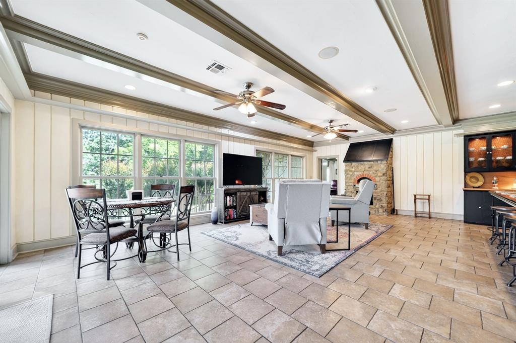 1901 Rose Pointe Athens, TX 75752 - Photo 9 of 37