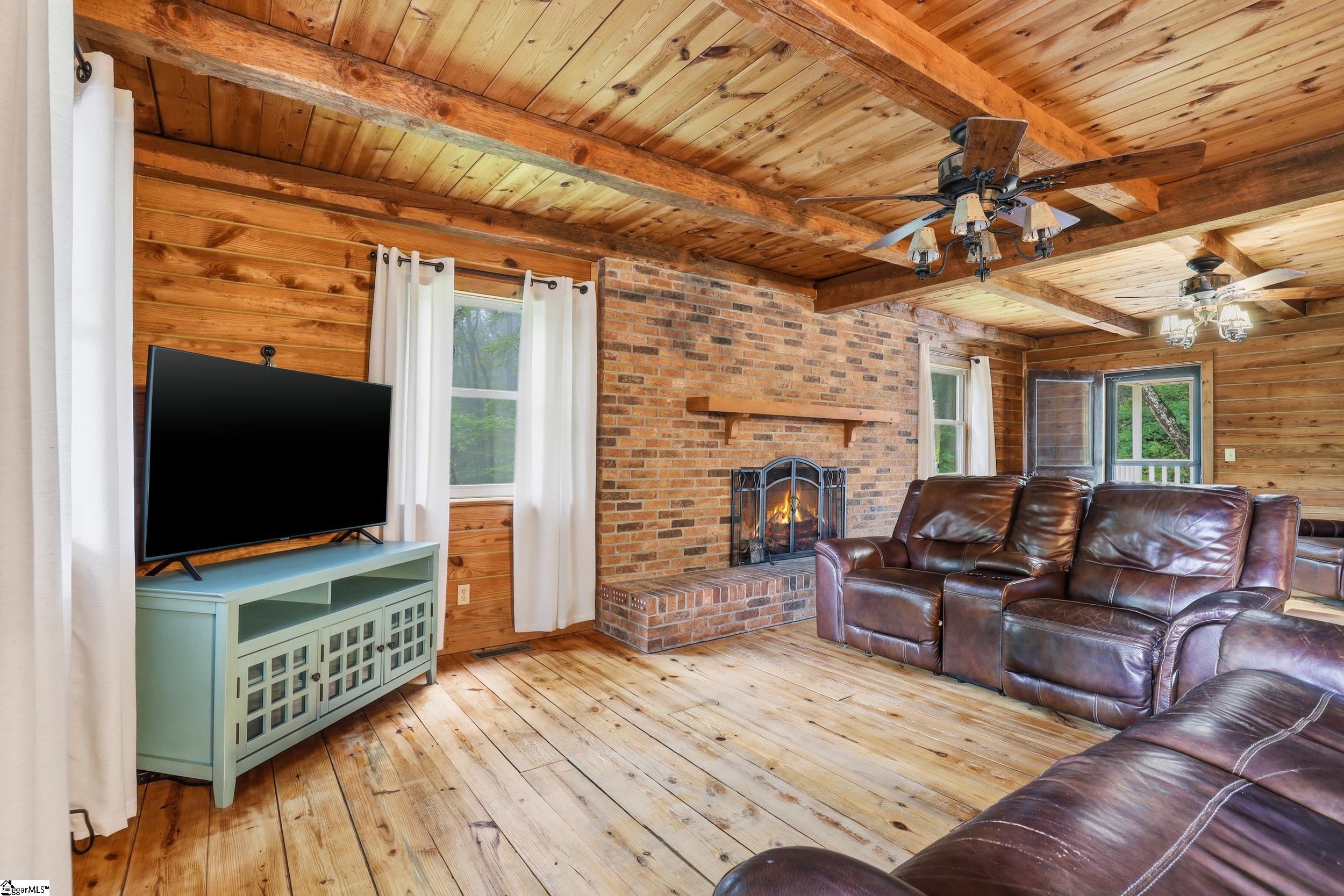 211 Narrow Way Travelers Rest, SC 29690 - Photo 6 of 47