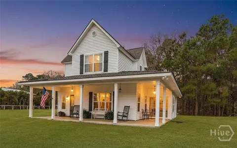 $425,000 | 615 Meinhard Road, Port Wentworth, GA 31407