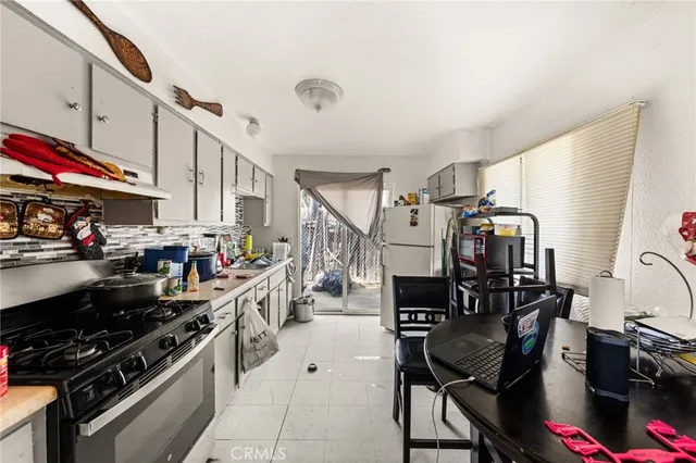 $675,000 | 281 Valley View Drive, Hemet, CA 92543