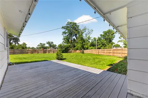 $410,000 | 11929 Paradise Lane, Des Peres, MO 63131