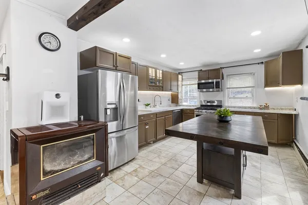 $399,900 | 43 Allen Street, Gardner, MA 01440