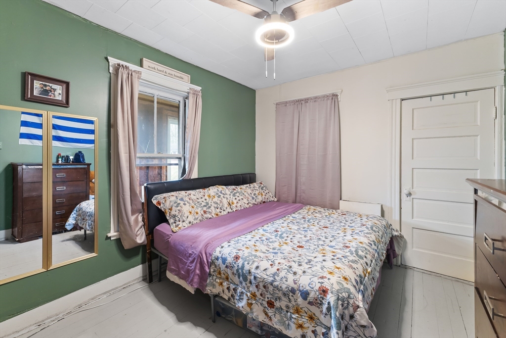 43 Allen Street Gardner, MA 01440 - Photo 25 of 41