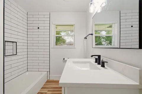 $425,000 | 8903 Railton Street, Houston, TX 77080