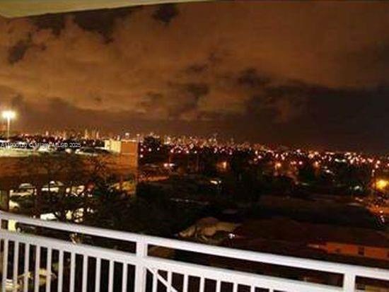 2665 Southwest 37th Avenue, Unit 605 Miami, FL 33133 - Photo 4 of 7