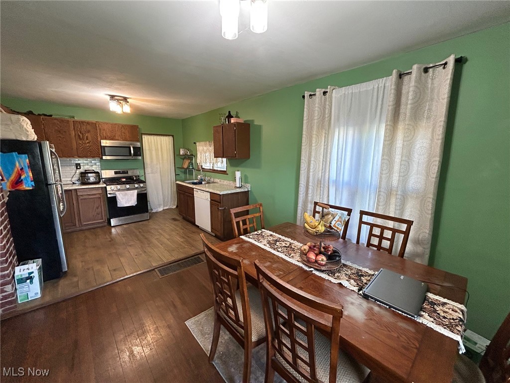 40 Masonic Park Road Marietta, OH 45750 - Photo 12 of 30