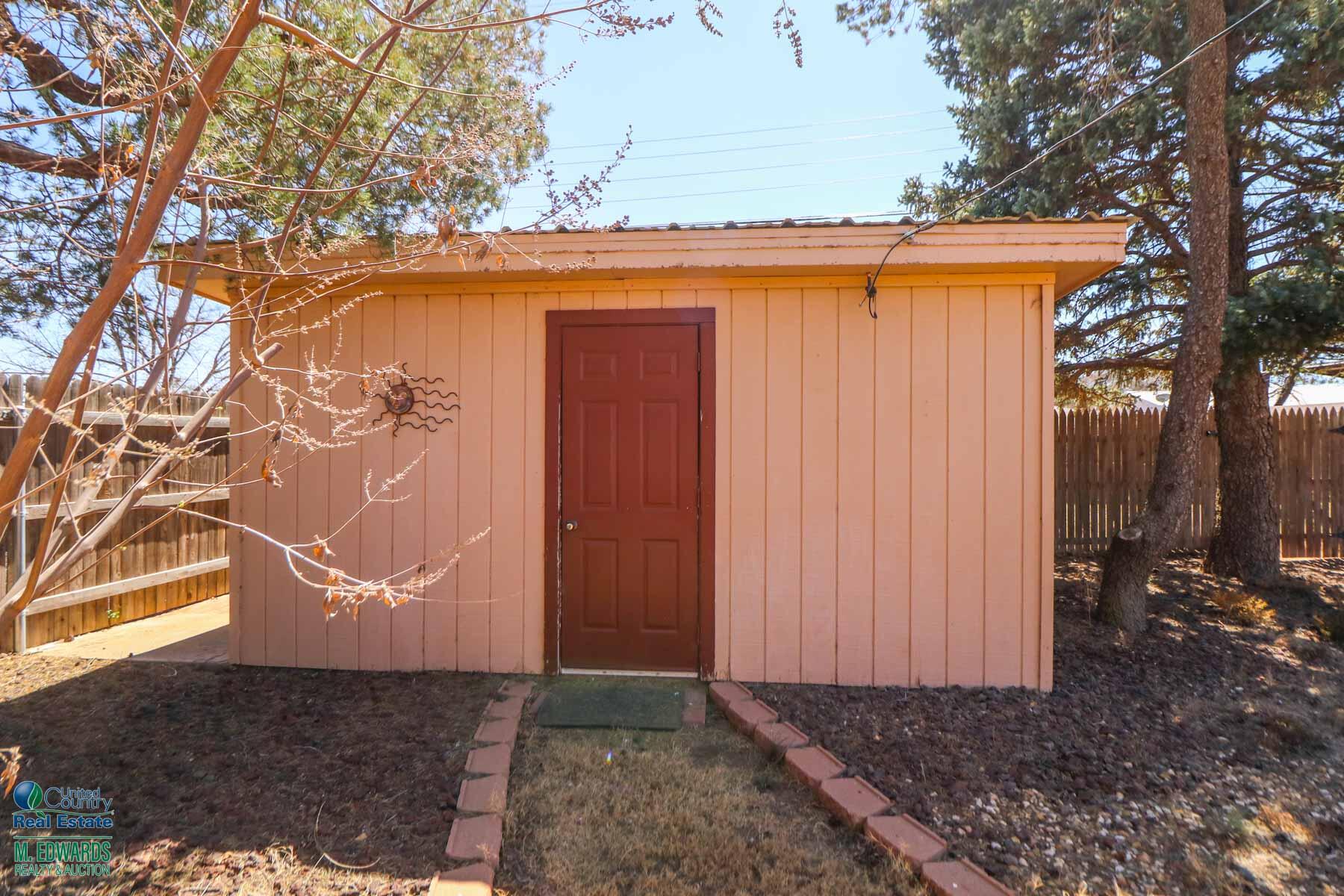 312 East 18th Street Littlefield, TX 79339 - Photo 14 of 14 Shed 2