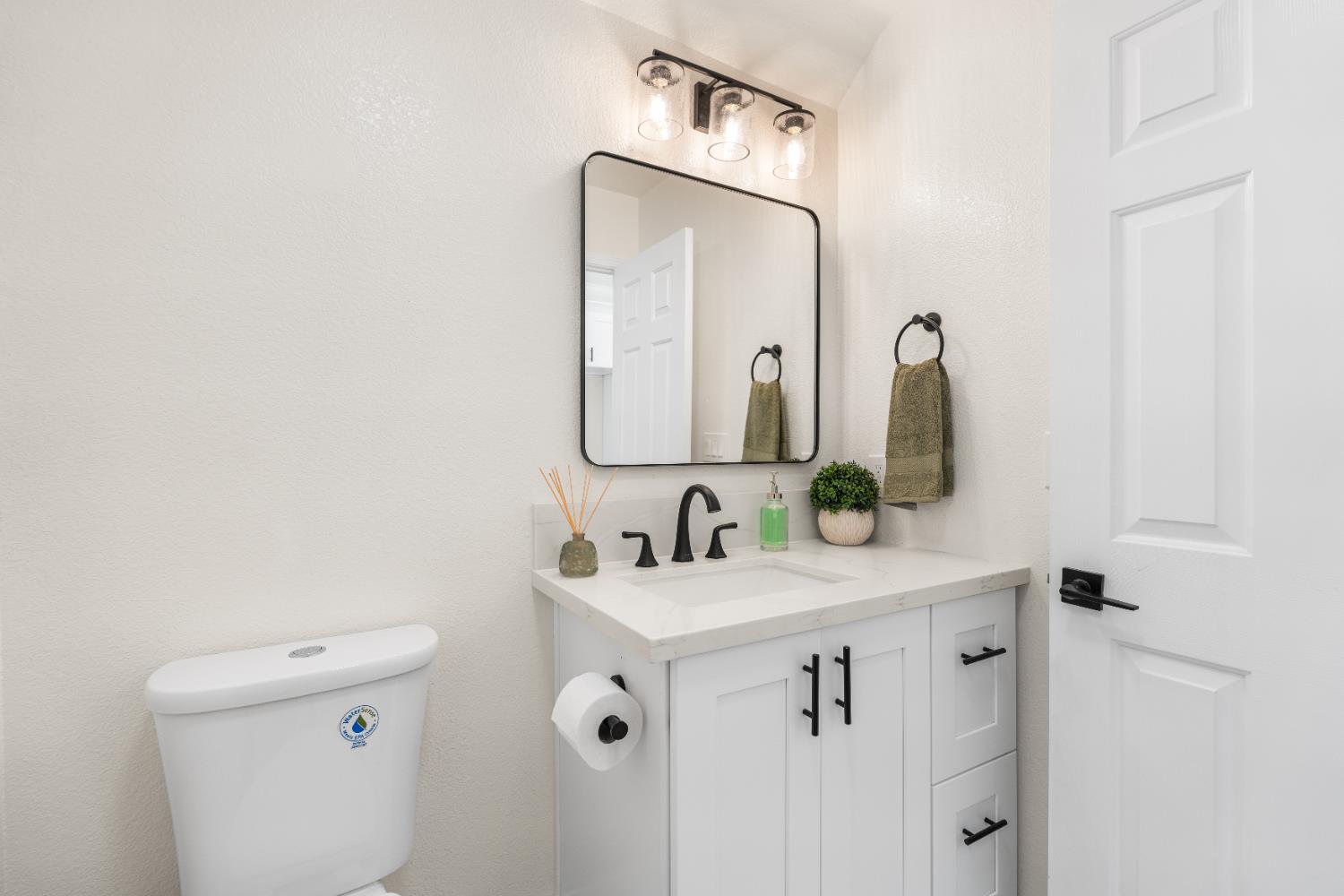 5329 Wesley Road Rocklin, CA 95765 - Photo 25 of 57