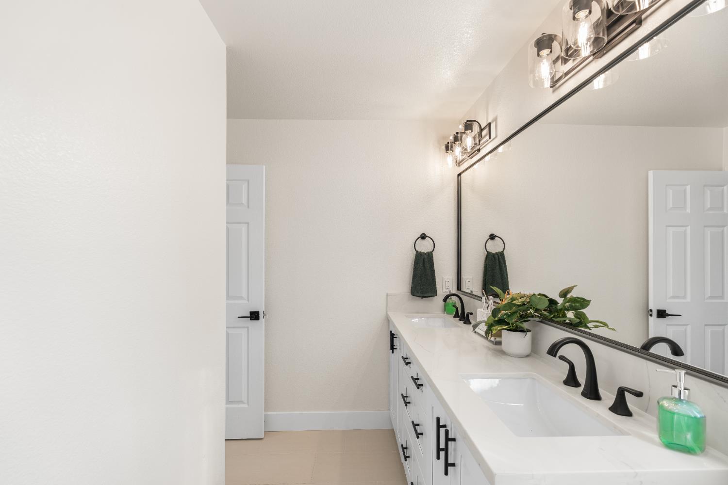 5329 Wesley Road Rocklin, CA 95765 - Photo 47 of 57