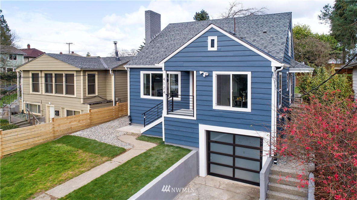 4124 Renton Avenue South Seattle, WA 98108 - Photo 2 of 25 Gallery Image 2