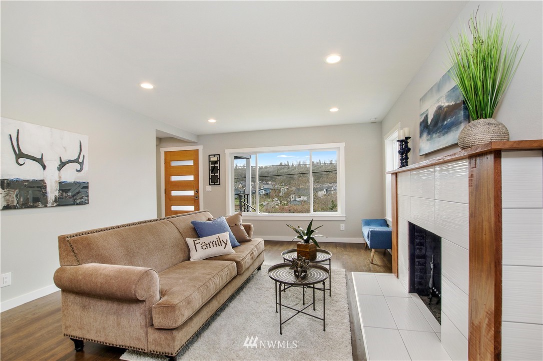 4124 Renton Avenue South Seattle, WA 98108 - Photo 9 of 25 Gallery Image 9