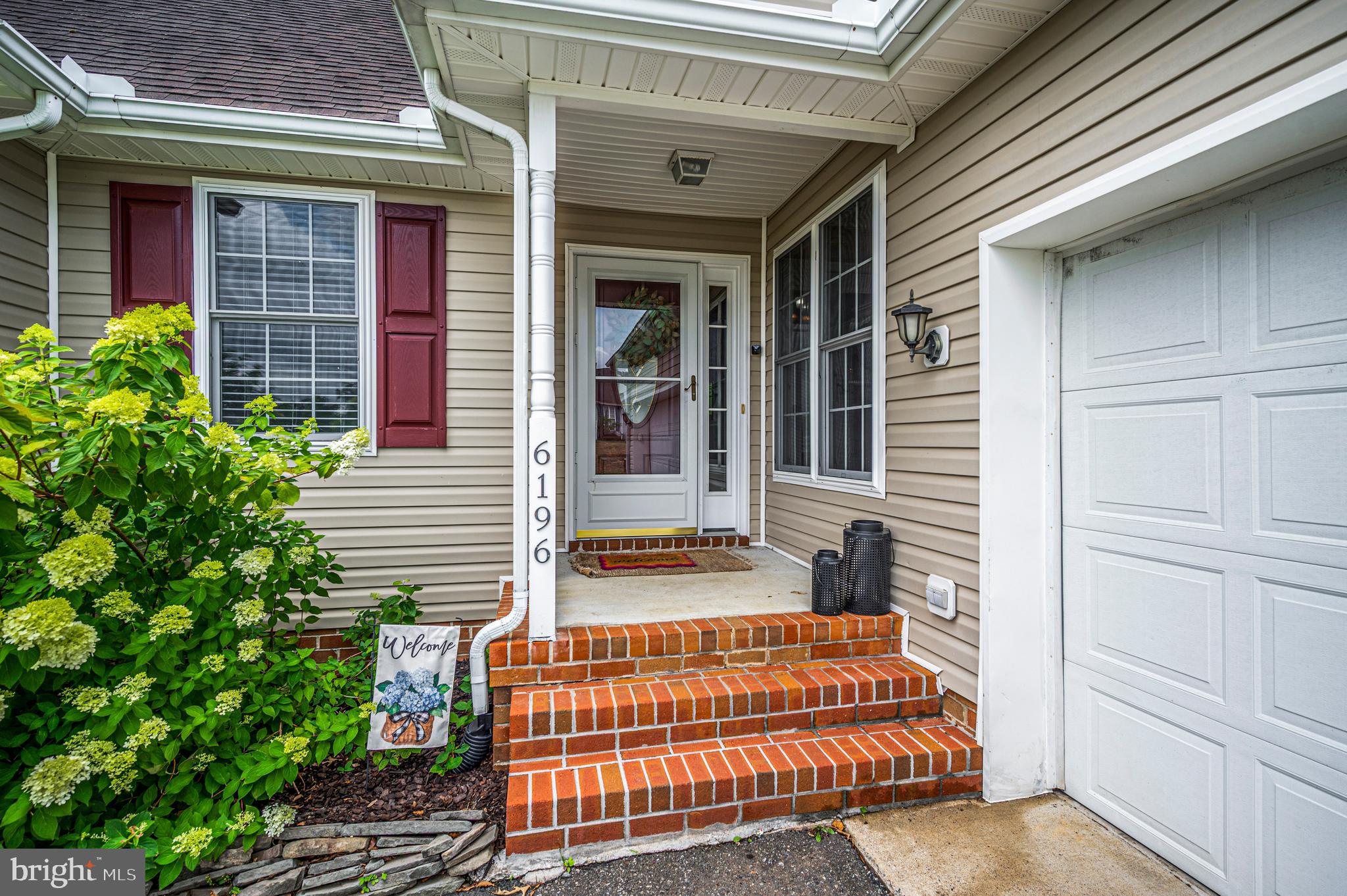 6196 Derby Way Ruther Glen, VA 22546 - Photo 3 of 48 Gallery Image 3