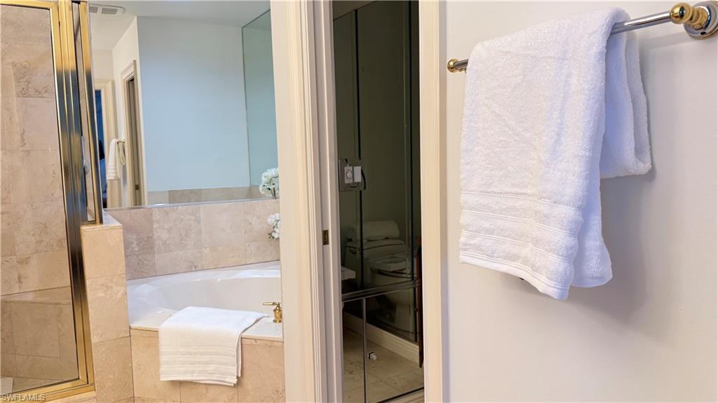 391 4th Street South, Unit 401 Naples, FL 34102 - Photo 18 of 32