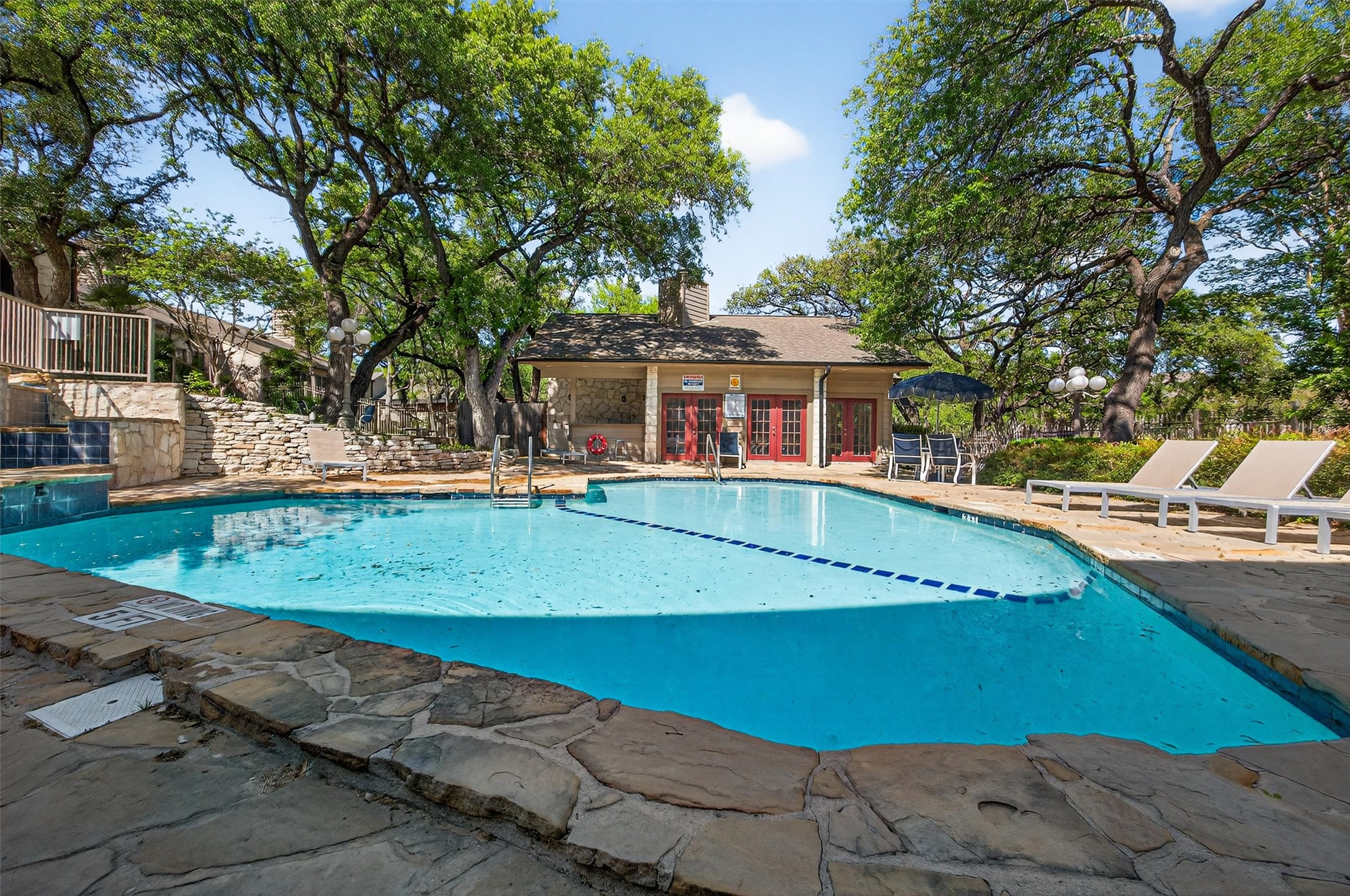 3809 Spicewood Springs Road, Unit 103 Austin, TX 78759 - Photo 34 of 39 Community pool