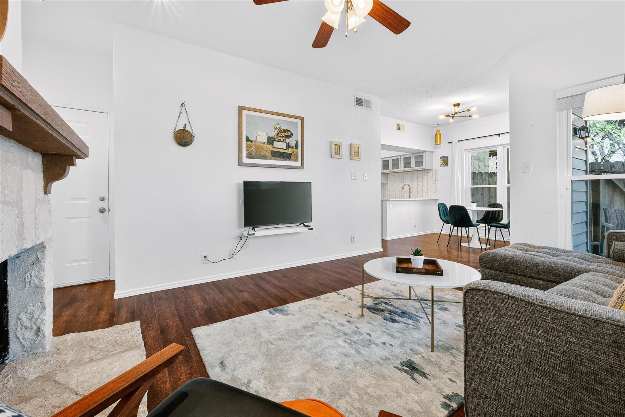 3809 Spicewood Springs Road, Unit 103 Austin, TX 78759 - Photo 39 of 39 Open floor plan.