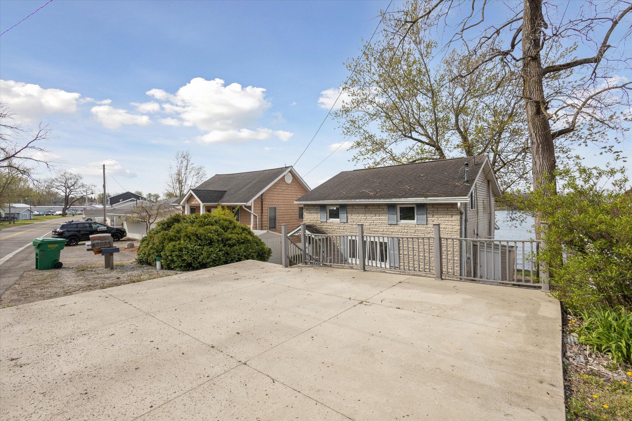 68430 Dailey Road Edwardsburg, MI 49112 - Photo 35 of 38 03-68398-Dailey-Rd-Edwardsburg-MI-49112-