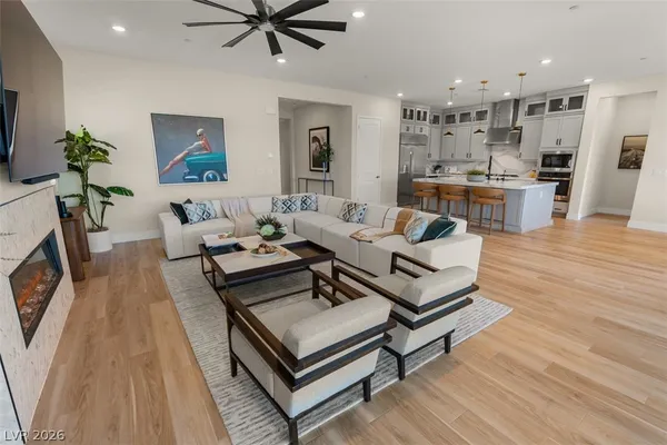 $1,295,000 | 393 Faro Di Portofino Court, Henderson, NV 89011