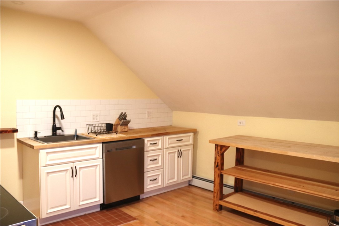 54 Blake Street Pawtucket, RI 02860 - Photo 14 of 21 Gallery Image 14
