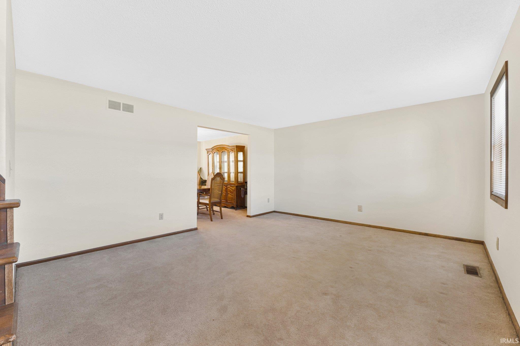 6621 Winchester Road Fort Wayne, IN 46819 - Photo 8 of 35