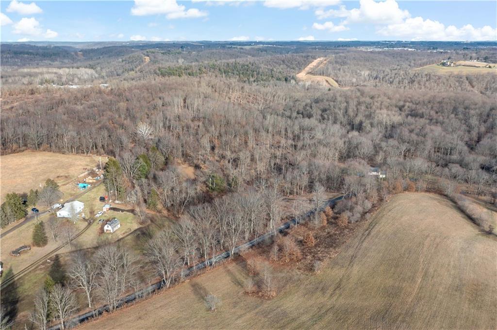 235 Murdocksville Road Clinton, PA 15026 - Photo 19 of 42 a view of beach and ocean