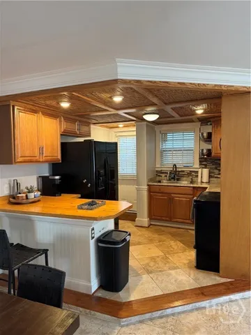 $2,100 | 1010 East Victory Drive, Unit E1, Savannah, GA 31405