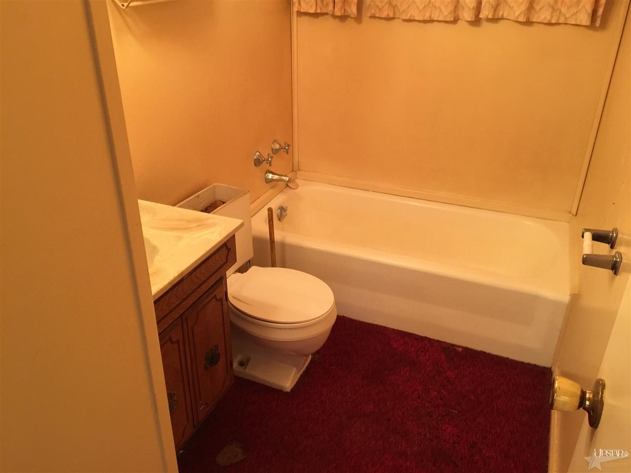 6016 Oakmont Road Fort Wayne, IN 46816 - Photo 13 of 15