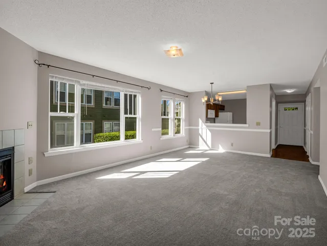 $285,000 | 1705 Deermouse Way, Hendersonville, NC 28792