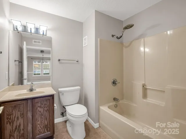 $285,000 | 1705 Deermouse Way, Hendersonville, NC 28792