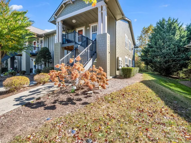 $285,000 | 1705 Deermouse Way, Hendersonville, NC 28792