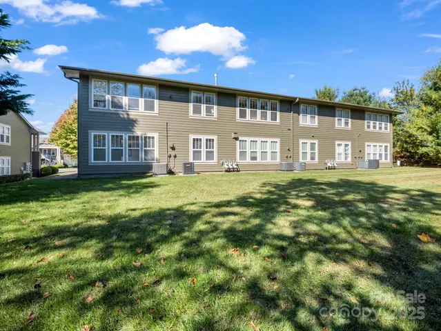 $285,000 | 1705 Deermouse Way, Hendersonville, NC 28792