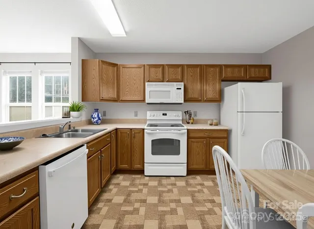 $285,000 | 1705 Deermouse Way, Hendersonville, NC 28792