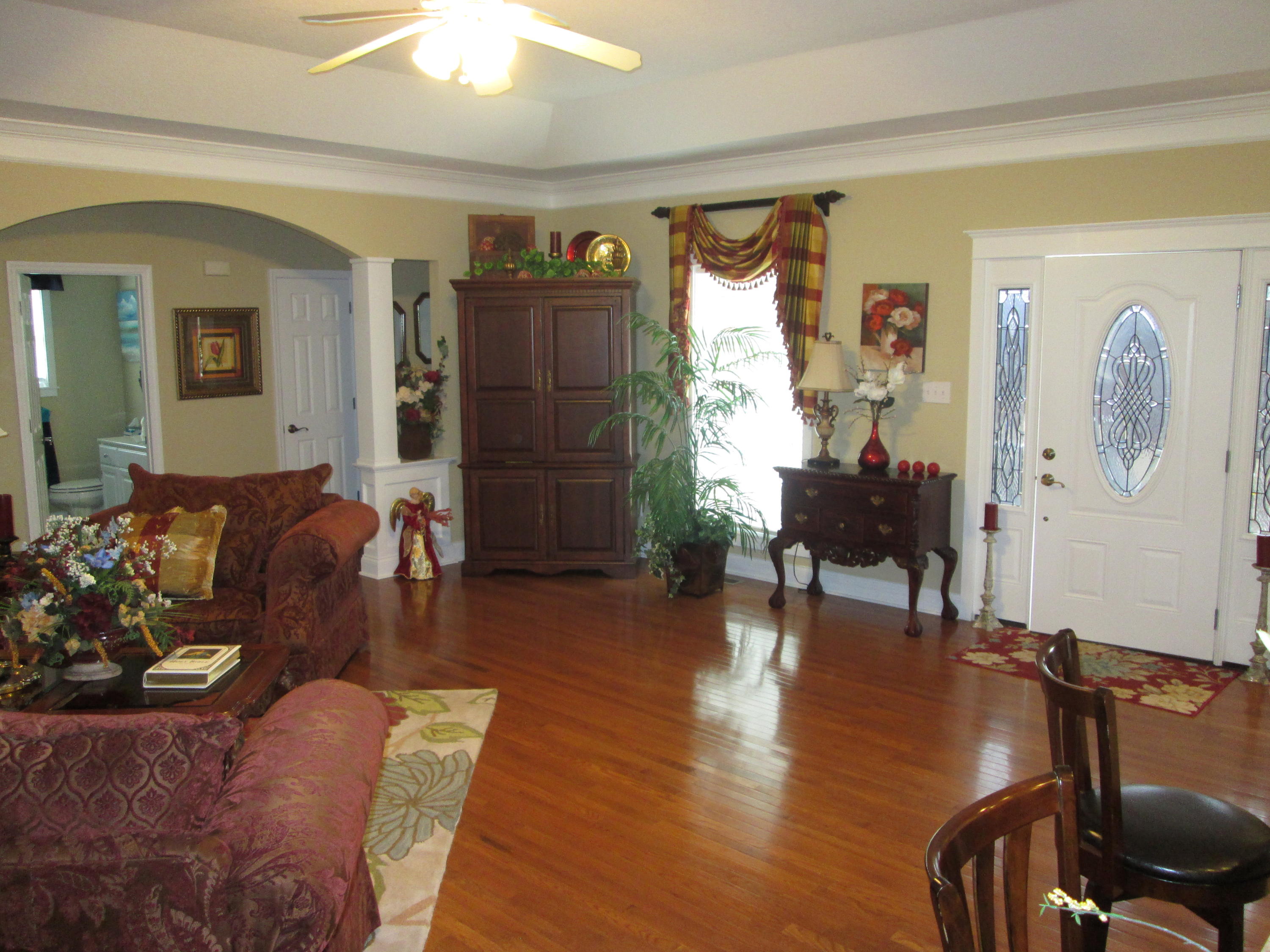 207 Rutherford Court Clinton, TN 37716 - Photo 11 of 21 IMG_1131