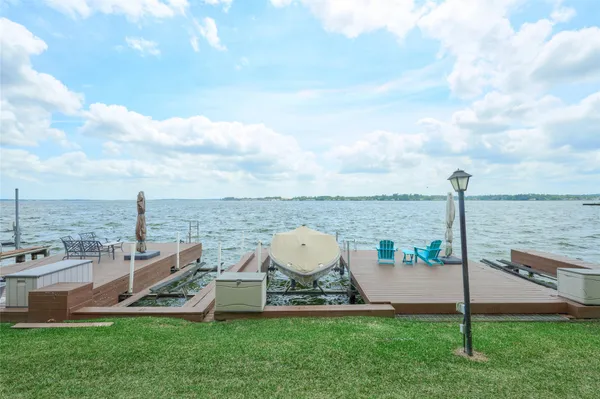 $222,500 | 801 River Road, Unit E111, Montgomery, TX 77356