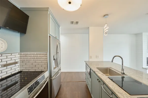 $222,500 | 801 River Road, Unit E111, Montgomery, TX 77356