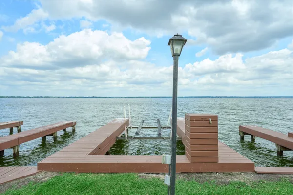 $222,500 | 801 River Road, Unit E111, Montgomery, TX 77356