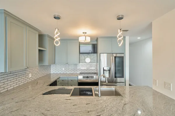 $222,500 | 801 River Road, Unit E111, Montgomery, TX 77356