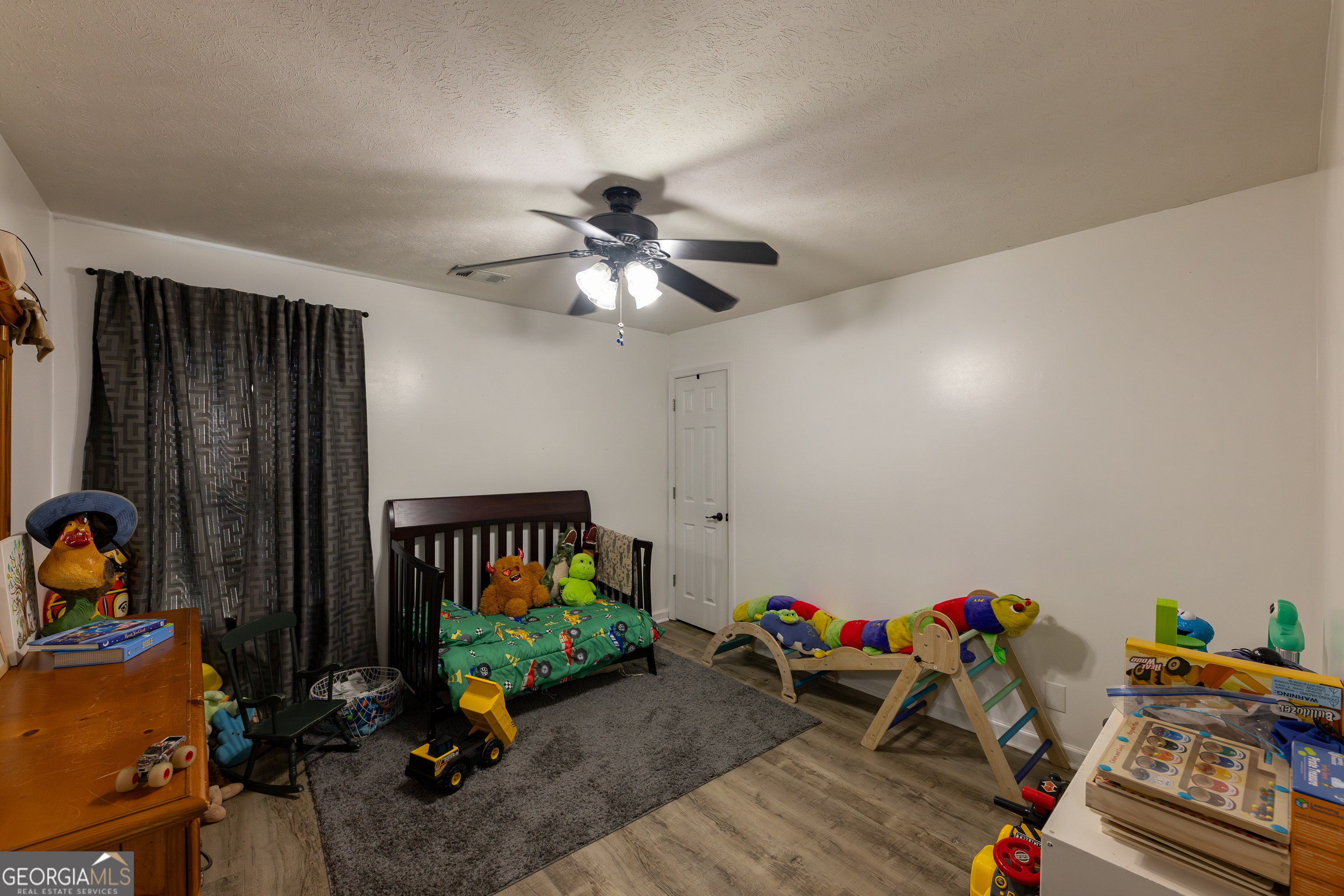 647 Pine Valley Road Meansville, GA 30256 - Photo 16 of 92