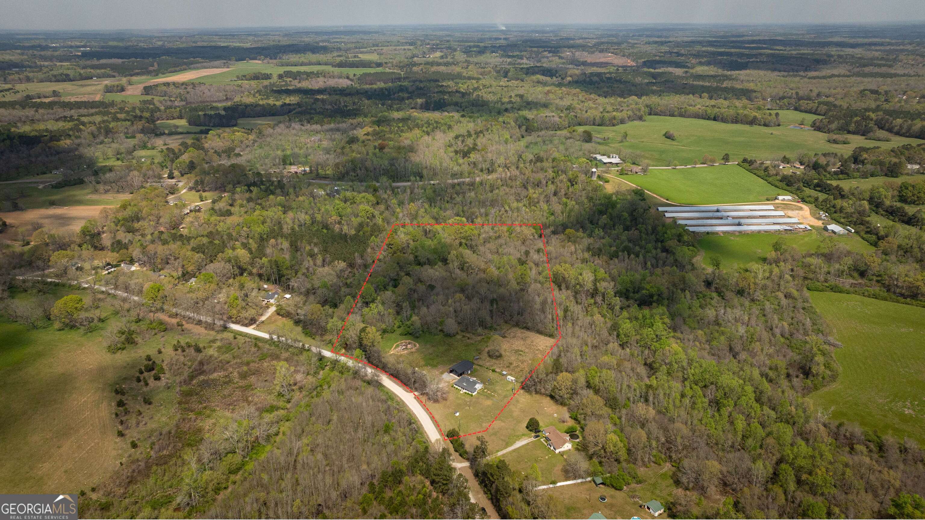 647 Pine Valley Road Meansville, GA 30256 - Photo 6 of 92