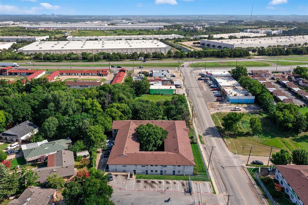 411 North Gilpin Avenue Dallas, TX 75211 - Photo 4 of 15 an aerial view of a city