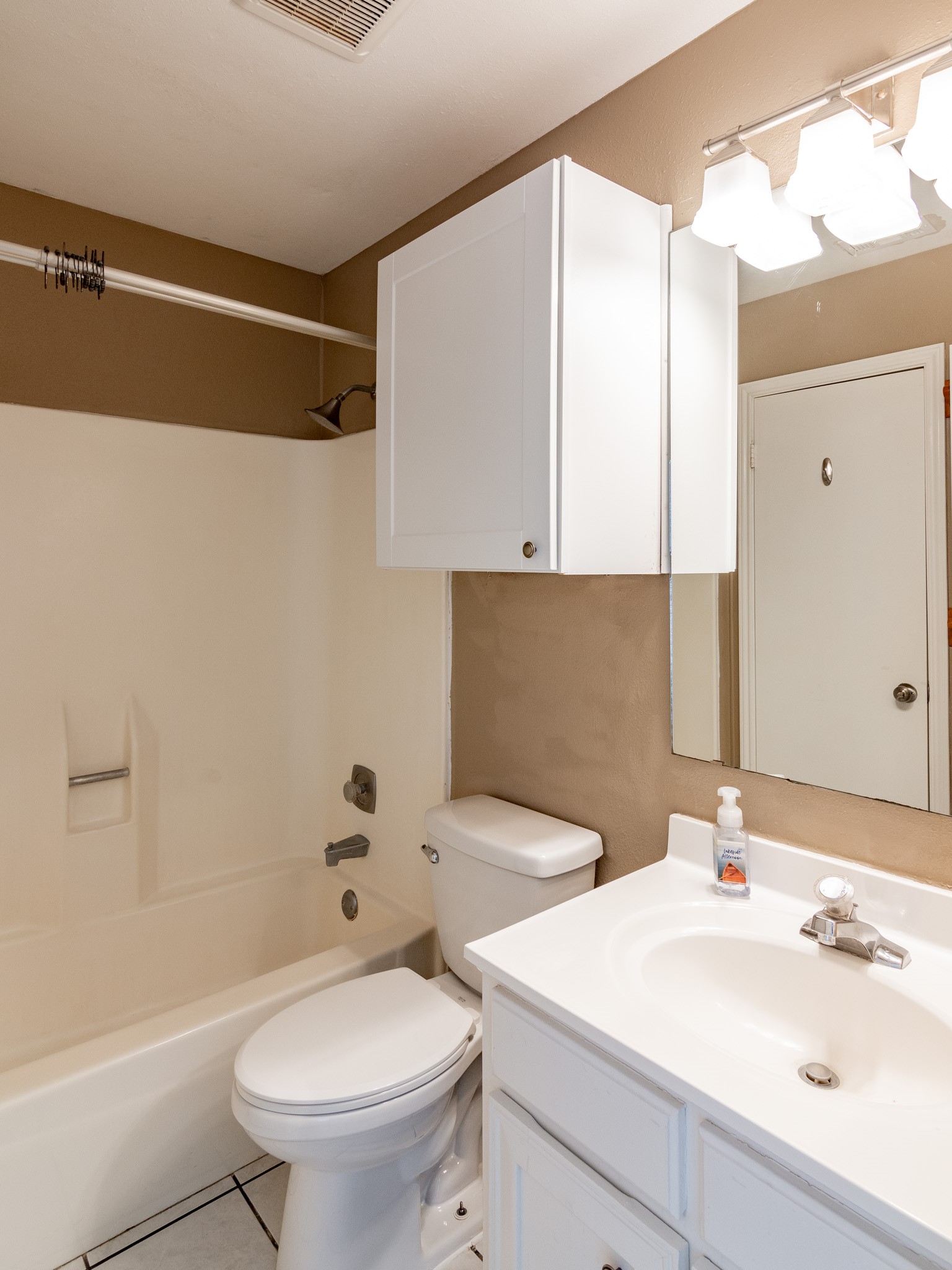 44 April Point Drive South Montgomery, TX 77356 - Photo 22 of 29 a bathroom with a sink a toilet and shower