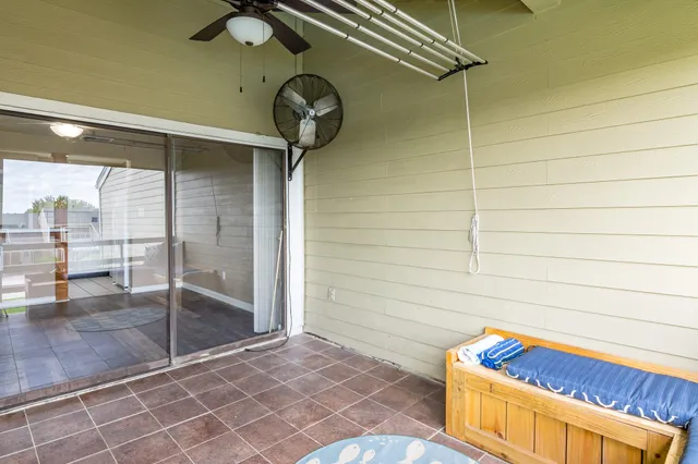 $198,900 | 44 April Point Drive South, Montgomery, TX 77356