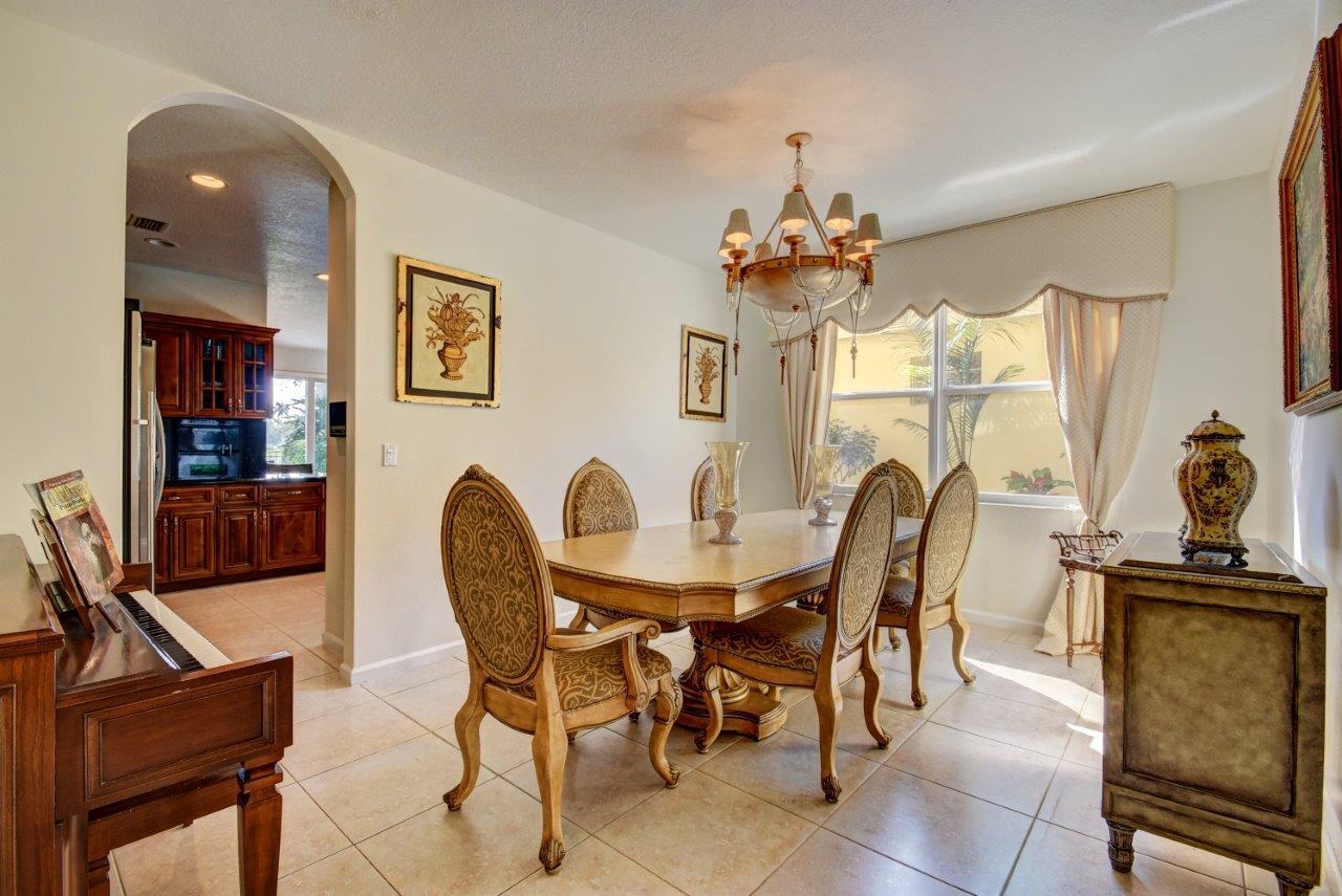 3302 Northwest 53rd Circle Boca Raton, FL 33496 - Photo 7 of 45 Virtuals1 (7)