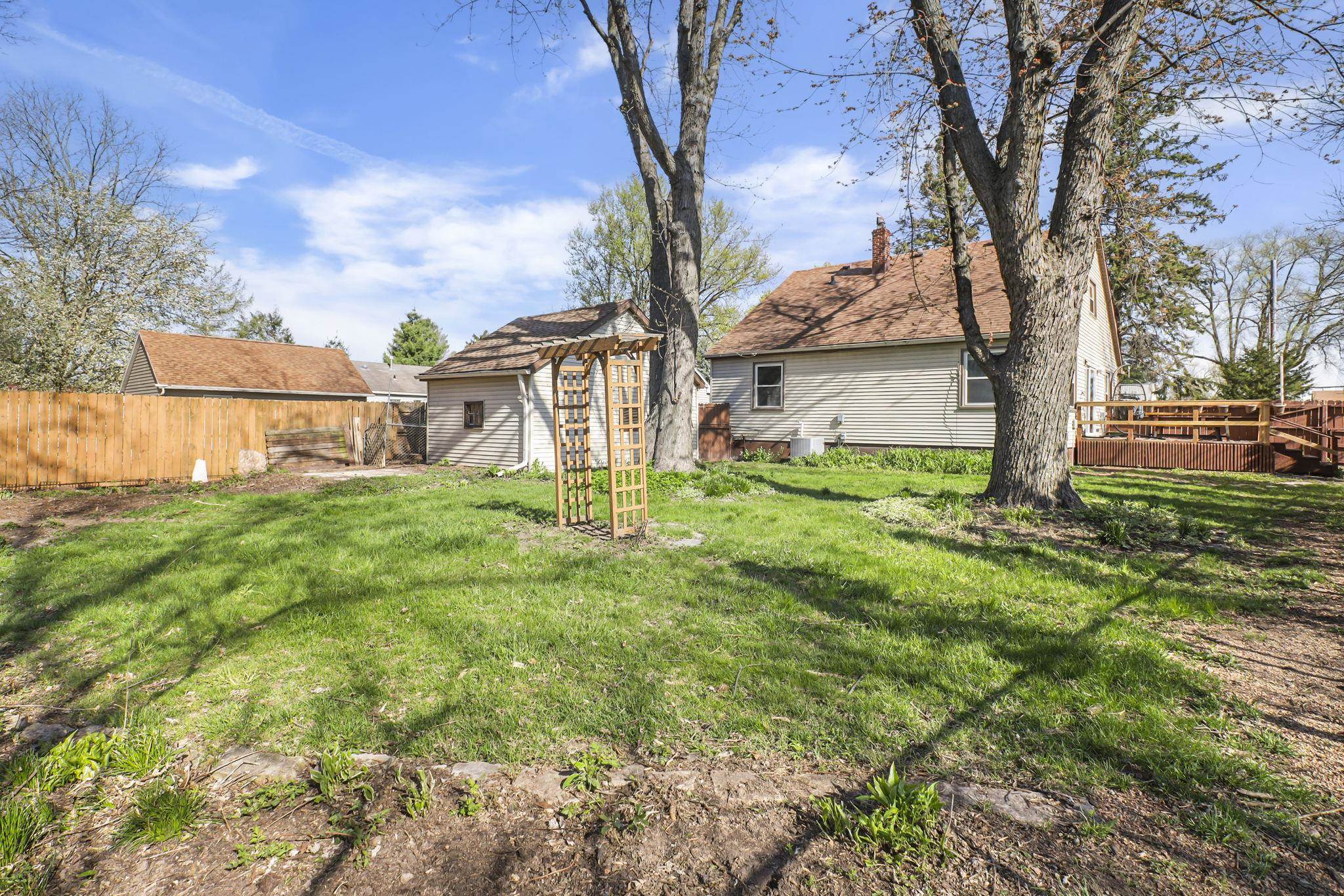 2009 Vahlen Street Madison, WI 53704 - Photo 19 of 21