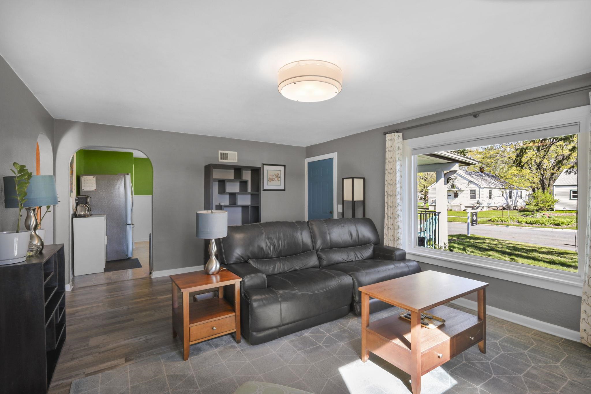 2009 Vahlen Street Madison, WI 53704 - Photo 3 of 21