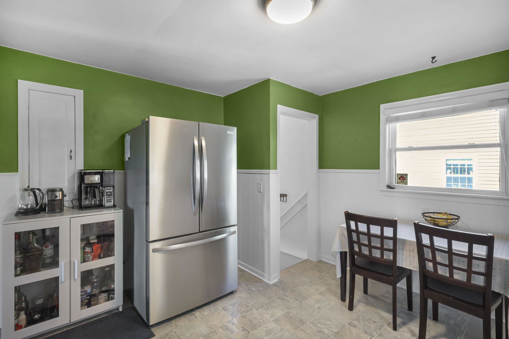 2009 Vahlen Street Madison, WI 53704 - Photo 6 of 21