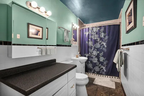 $325,000 | 2009 Vahlen Street, Madison, WI 53704