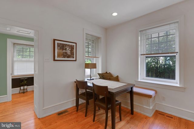 $500,000 | 121 West Springfield Avenue, Philadelphia, PA 19118