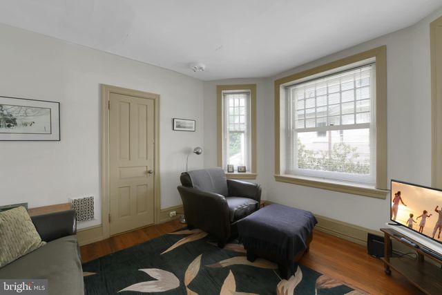 $500,000 | 121 West Springfield Avenue, Philadelphia, PA 19118