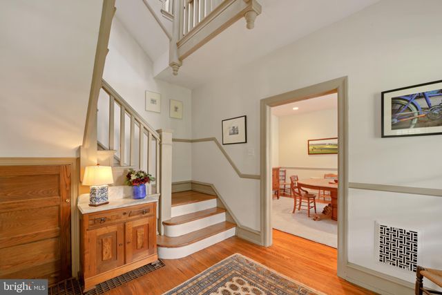 $500,000 | 121 West Springfield Avenue, Philadelphia, PA 19118