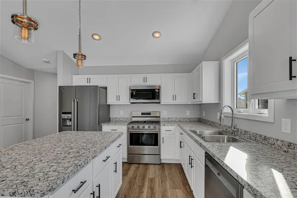 $315,000 | 24289 Forestview Circle, St. Augusta, MN 56301